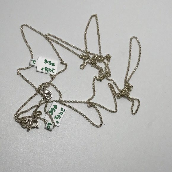 24 1/2" 1.5mm Silver Rolo Necklace - Picture 7 of 11